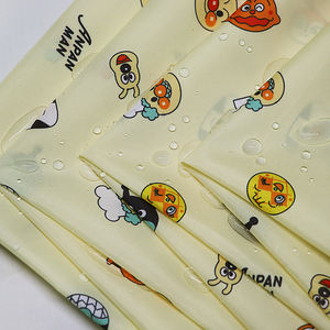 Venta directa de fábrica tela pongee impresa tela de poliéster de muestra <span class=keywords><strong>gratis</strong></span> para impermeable tela pongee impermeable 190T - Product Image 5