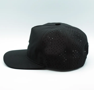 Gorra de Béisbol/Golf Personalizada de 5 Paneles, Impermeable, con Parche de Cuero con Logotipo Personalizado, Estilo Trucker con Orificios Cortados con Láser - Product Image 3
