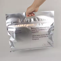 Impression de logo personnalisé Emballage métallique pour vêtements Sacs à provisions à poignée en matériaux recyclés étanches
