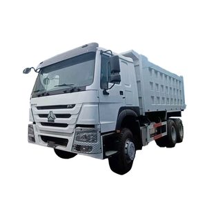 <span class=keywords><strong>Camion</strong></span> Ribaltabile <span class=keywords><strong>Usato</strong></span> Sinotruck Howo 6x4 con Motore Diesel, 10 Ruote, Cassone a U, 371CV, Guida Manuale a Sinistra, Capacità di Carico 31-40T - Product Image 2