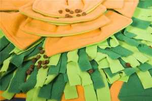 Haute qualité résistant aux morsures en forme <span class=keywords><strong>de</strong></span> fleur soulagement <span class=keywords><strong>de</strong></span> la pression animaux <span class=keywords><strong>de</strong></span> compagnie bol Snuffle Mat recherche <span class=keywords><strong>de</strong></span> nourriture tournesol <span class=keywords><strong>tapis</strong></span> <span class=keywords><strong>de</strong></span> reniflement pour <span class=keywords><strong>chien</strong></span> - Product Image 5