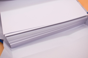 Papel de Impresión y Escritura A4, 70 g/m², Blanco, Pulpa de Madera, Anti-Encrespamiento, Tipo Original, para Oficina y Escuela, Evershine China - Product Image 3