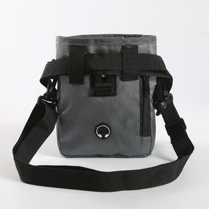 Bolsa de Entrenamiento para Perros QUCHONPET con Logotipo Personalizado, Ajustable, Impermeable, para Caminar y Guardar Golosinas - Product Image 2