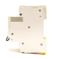Plc A9f54332 C32 Mcb 32 Acti9 Ic60h Type C 32a 10ka Triple 3 Phase for Warranty Product