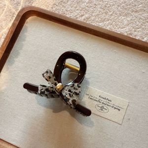 Pinza para el pelo con lazo brillante de estampado de leopardo para PC, pinza de tiburón grande y delicada para la parte trasera de la cabeza, horquilla para peinado, regalo japonés coreano - Product Image 4