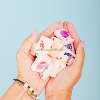 Set Ubin Mahjong Kotor Pra-Penjualan Warna Pink Muda Amerika, Akrilik, Dilukis Tangan dengan Alas Neoprena untuk Kesenangan Anak Perempuan