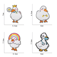 Fournisseur d'usine Patch de broderie Patchs de broderie de vêtement de canard de dessin animé Patchs brodés thermocollants