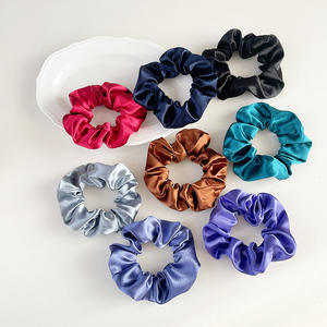 ยางรัดผมคริสตัลซาตินแบบยืดหยุ่นสูง สไตล์ยุโรปอเมริกัน สำหรับมัดผมทรงบัน งานแต่งงาน หรือมัดผมหางม้า สำหรับผู้หญิง - Product Image 3