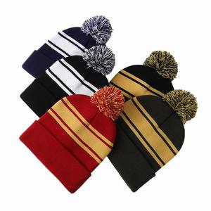 Bonnets chauds à <span class=keywords><strong>pompon</strong></span> en tricot pour la protection des oreilles avec logo personnalisé <span class=keywords><strong>Bonnet</strong></span> en jacquard à <span class=keywords><strong>pompon</strong></span> - Product Image 2