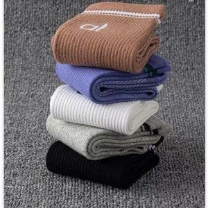 Calcetines Deportivos AL Yoga de Nuevo Diseño, Absorbentes de Sudor y Transpirables, de Caña Media y Alta, para Hombre y Mujer, en Varios Colores - Product Image 6