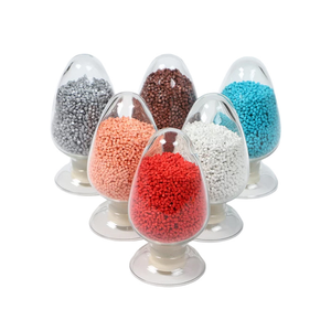 공장에서 판매하는 PP 필러 마스터배치 사출 성형 플라스틱 부품용 탄산칼슘 필러 - Product Image 5