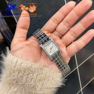 Reloj Cuadrado Plateado de Lujo Marca H, Personalizado, de Alta Calidad, con Movimiento de Cuarzo, Cristal de Zafiro, Esfera con Agujas, Resistente al Agua - Product Image 5