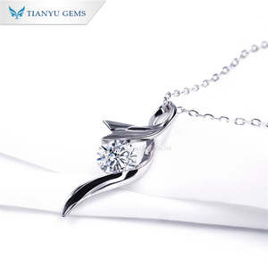 Tianyu Gems 925 Sterling Silver Gold-Plated Moissanite Pendant <b>Necklace</b> with Twisted Design Elegant Women's Jewelry - Product Image 3