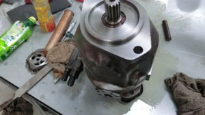 Pompe à piston hydraulique série A10VSO A10VO71DFLR/31R pour pièces de construction et d'excavation - Product Image 5