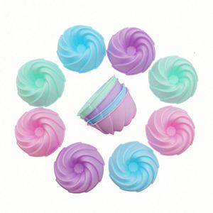 Molde de Silicona Ecológico USSE para Muffins, Jabón, Pastel, Chocolate, Pudín, Diseño Moderno de 4 Piezas - Product Image 5