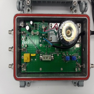 Chất Lượng Cao 4 Đầu Ra Điện Năng Tiêu Thụ Dòng Ngoài Trời <span class=keywords><strong>Catv</strong></span> Tín Hiệu Thân <span class=keywords><strong>Amplifier</strong></span> - Product Image 4