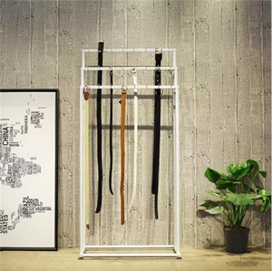 Support de rangement sur pied pour cravates et nœuds papillon en métal thermolaqué, pour magasin de vêtements sur mesure - Product Image 5