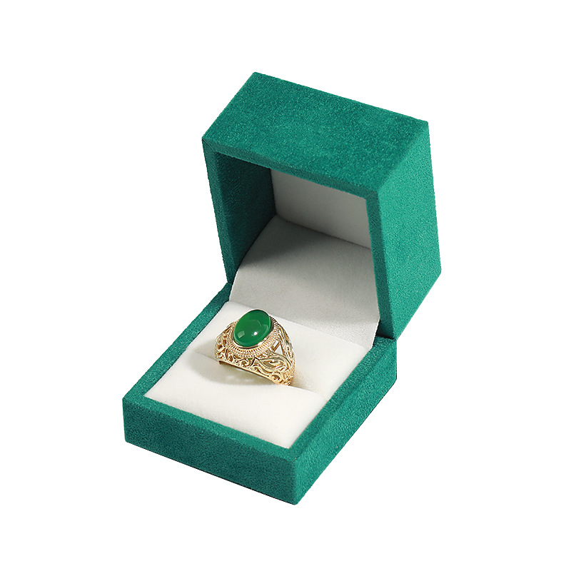 green ring box