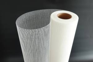 Chine Vente en gros Tissu en maille de <span class=keywords><strong>fibre</strong></span> de verre E-Glass en résine époxy, sans alcali, tissage uni, largeur 1000 mm, pour soudage et découpe - Product Image 3