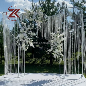 Arche de toile de fond ZKAI élégante en métal blanc avec perles acryliques et cristaux, éclairage LED suspendu, pour événements et mariages - Product Image 1