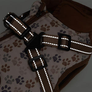 Großhandel Haustierbekleidung Einfarbiges Muster Weiche Haustierjacke Modische Onesize Katzenoutfits Hundemantel Kostüme Hersteller - Product Image 4