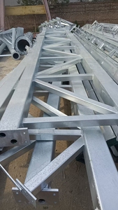 Poutres en treillis en acier robuste-Support structurel pour les projets de construction - Product Image 5