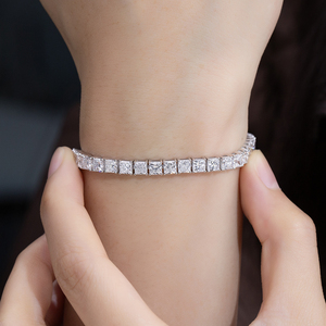 MSB-667 เครื่องประดับเมสซี่ สร้อยข้อมือเพชรเทนนิสทรงปรินเซสคัท ทองคำขาว 9k ปรับแต่งได้ พร้อมเพชรเลี้ยงในห้องปฏิบัติการ - Product Image 2