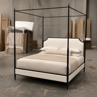 Lit à baldaquin Victoria en tissu, lit capitonné de luxe, taille King ou Queen, pour hôtel, villa, sur mesure, vente en gros