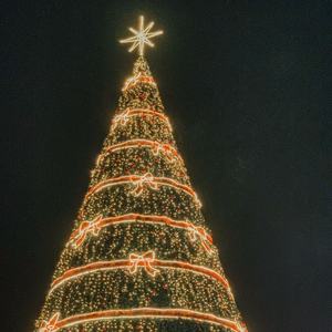 Op Maat Gemaakte Maten <span class=keywords><strong>20</strong></span> Voet 30 Voet 40 Voet Winkelcentrum Metalen Frame Gigantische Kerstboom Voor Commerciële Weergave - Product Image 5