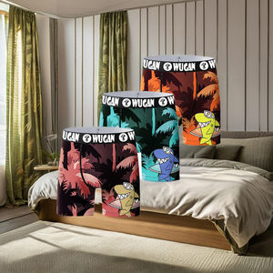 Sous-vêtements à surpiqûres pour hommes Boxer de créateur en poly respirant à impression numérique étendue pour hommes avec logo personnalisé - Product Image 3