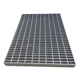 Grille de protection en acier chimique forgé, à largeur variable, <span class=keywords><strong>pour</strong></span> construction de rampes, de clôtures, de caniveaux et de drains, à <span class=keywords><strong>dents</strong></span>, <span class=keywords><strong>pour</strong></span> quais, fabrication 19 - Product Image 5