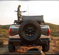 Accessoire tout-terrain 4X4 pour Jeep Wrangler Truck SUV Attelage extérieur Swing Out Porte-pneu de secours disponible à la vente