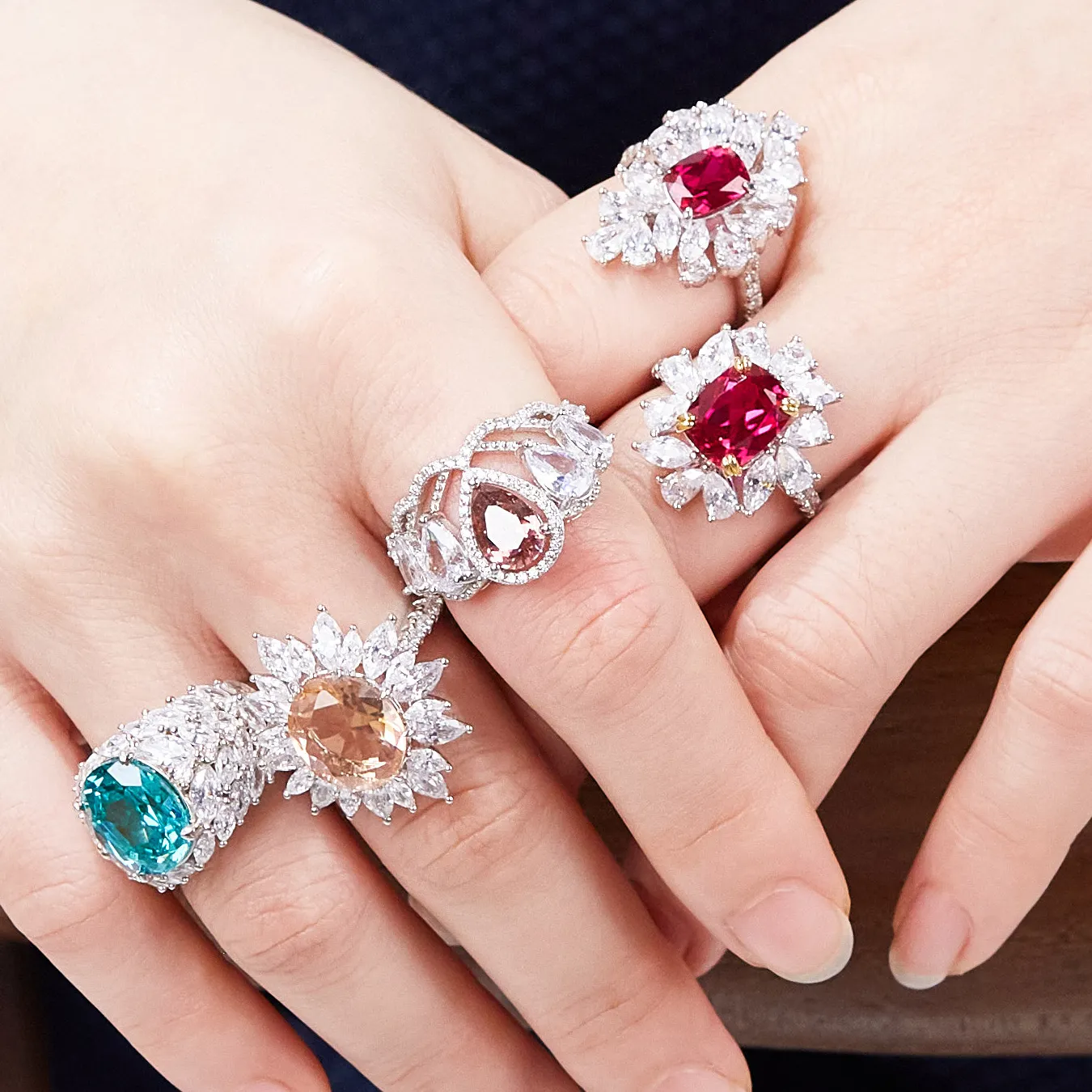 Blossom cincin perhiasan CS kualitas tinggi cincin kristal besar Pave Zircon 925 Sterling cincin perak batu permata halus perhiasan wanita