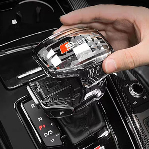 หัวเกียร์คริสตัล Audi พร้อมโลโก้ S Line ฝาครอบเกียร์อัตโนมัติ อุปกรณ์ตกแต่งภายใน - Product Image 1