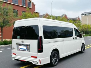 รถตู้โตโยต้าไฮเอซหลังคาสูง ปี 2025 พร้อมการตกแต่งภายในสุดหรู - Product Image 6