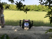 TYI Drone pulvérisateur agricole 6 axes 16L avec pompe et moteur, lumières LED, contrôle par application, conception pliable, haute productivité