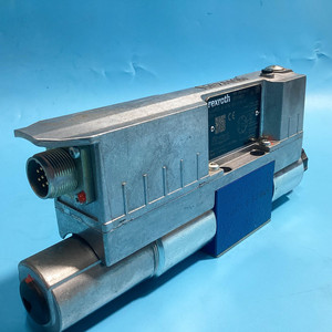 Contrôleur directionnel proportionnel hydraulique OBE d'origine R901496437 4WREE6W16-3X/V/24A1 pour machine d'injection - Product Image 2