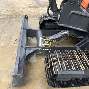 Excavatrice d'occasion à bas prix Dx60 DX60D à vendre, d'origine coréenne, hydraulique sur chenilles, DOOSAN 60, en bon état, rouge - Product Image 2