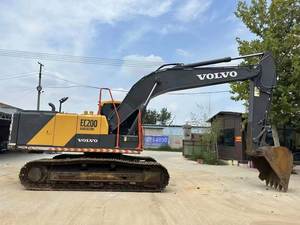 Excavatrice sur chenilles Volvo EC200 20T d'occasion, fabriquée en Suède |   Excavatrice hydraulique haute performance pour l'exploitation minière - Product Image 5
