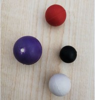 La pistola de colores disparó la munición de pelota de goma de silicona (fabricada en China)