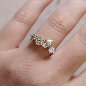 Anillo de Diamante Cultivado en Laboratorio con Corte Brillante Ovalado y en Forma de Pera para Mujer, Certificado por IGI, Regalo de Aniversario de Bodas, Anillo de Joyería Fina de Lujo - Product Image 4