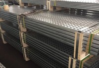 Profilés en acier laminé à chaud Q235/Q345/SS400, section en U/C, poutres en U galvanisées SS400 de 6m à 12m