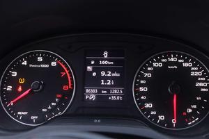 <span class=keywords><strong>Audi</strong></span> <span class=keywords><strong>A3</strong></span> Berline 35 TFSI Luxe Compacte Automatique Turbo R17 Cuir Toit Ouvrant Euro VI Fabriquée en Chine (Modèle 2021) – Voiture d'occasion/Neuf - Product Image 5