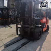 Chariot élévateur d'occasion TOYOTA FDZN30 du Japon à bas prix, machine de levage moyenne FDZN30 en excellent état de fonctionnement d'origine