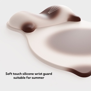 <b>Custom</b> Wrist Cushion Support Mousepad ODM Cute Cat Shaped Silicone Ergonomic <b>Mouse</b> <b>Pad</b> with Wrist Rest - Product Image 6