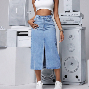 <span class=keywords><strong>Jupe</strong></span> <span class=keywords><strong>en</strong></span> <span class=keywords><strong>jean</strong></span> trapèze longueur cheville personnalisée avec logo, coupe ample, style streetwear, pour <span class=keywords><strong>femme</strong></span> - Idéale pour les fêtes printemps-été - Product Image 2