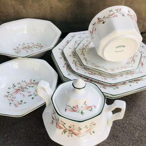 Sous glaçure français romantique ins rose fleur plaque octogone rétro vert rotin enveloppé branche plaque peinte à la main côté vert - Product Image 1