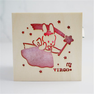 กล่องดนตรีไขลานพร้อมไฟสิบสองกลุ่มดาวแกะสลักไม้คุณสมบัติเพลงสำหรับของขวัญวันเกิด - Product Image 6