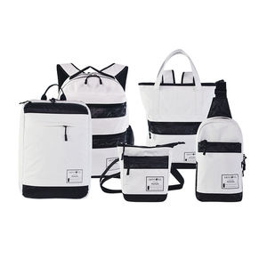 Bolsas y estuches de cosméticos con diseño de mochila Tyvek impermeable elegante personalizado 2019 - Product Image 1