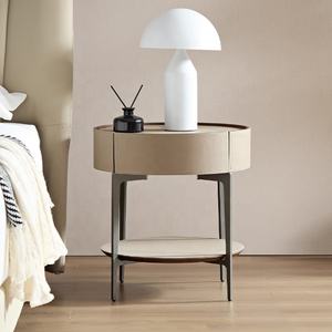 Armario <span class=keywords><strong>de</strong></span> <span class=keywords><strong>dormitorio</strong></span> principal minimalista <span class=keywords><strong>de</strong></span> lujo ligero, casa <span class=keywords><strong>de</strong></span> <span class=keywords><strong>matrimonio</strong></span> moderna, silla <span class=keywords><strong>de</strong></span> montar para el hogar, mesita <span class=keywords><strong>de</strong></span> <span class=keywords><strong>noche</strong></span> <span class=keywords><strong>de</strong></span> cuero - Product Image 2